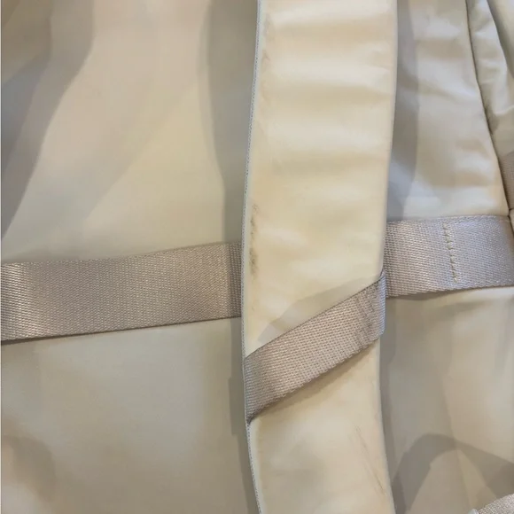 Lululemon Cream Backpack - Picture 5 of 11